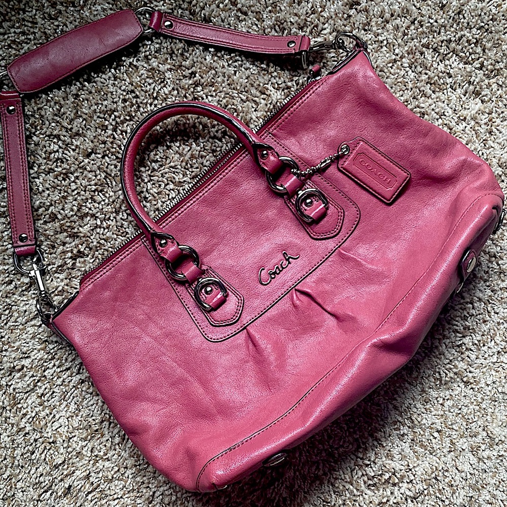 *SOLD* Coach Ashley Convertible Satchel Handbag